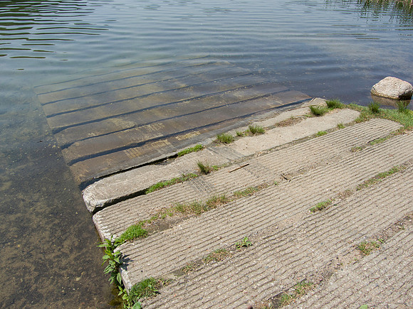 Concrete boat launch