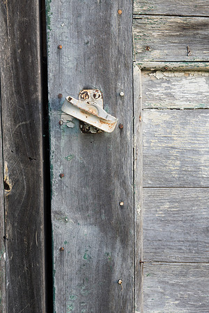 Old Barn Doors Knob